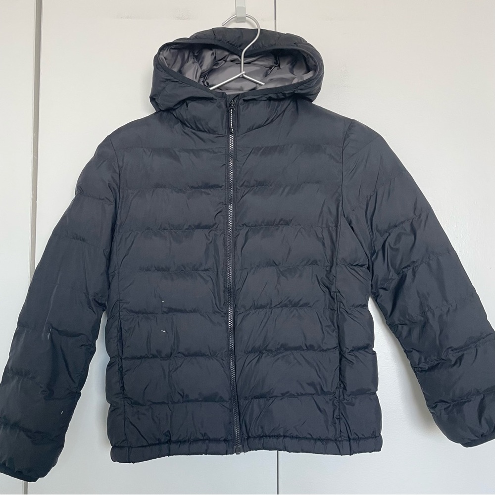 UNIQLO 9-10T puffer jacket